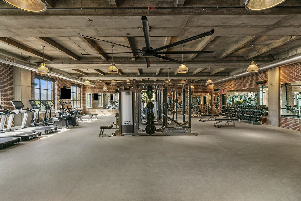 Gym at Salt Lake Crossing (2 of 7)