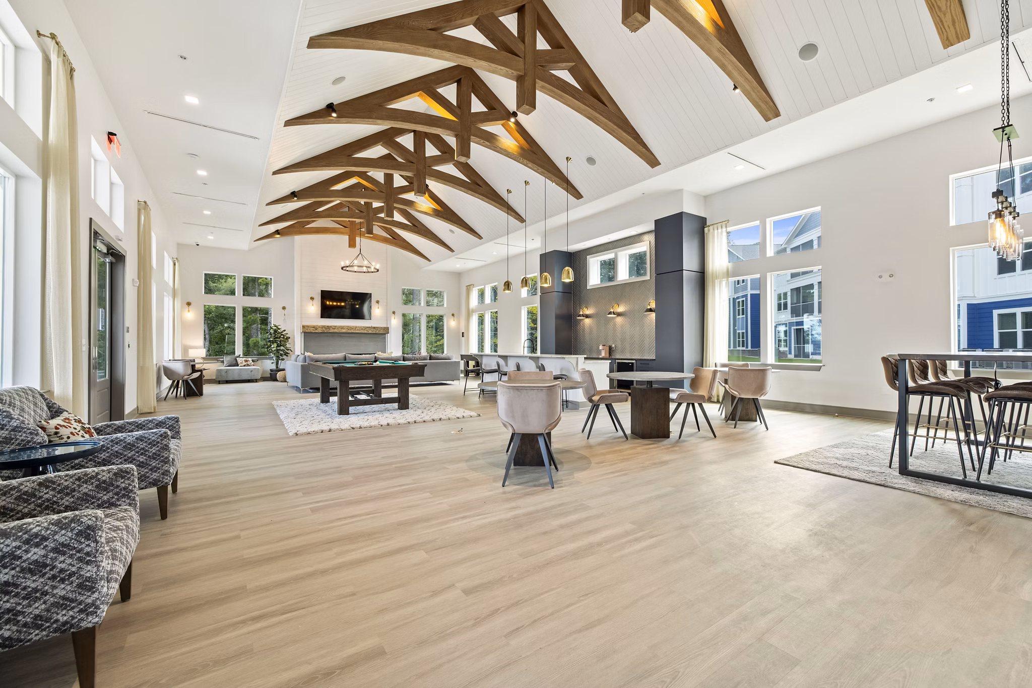 clubhouse at Overlook Point Apartments 