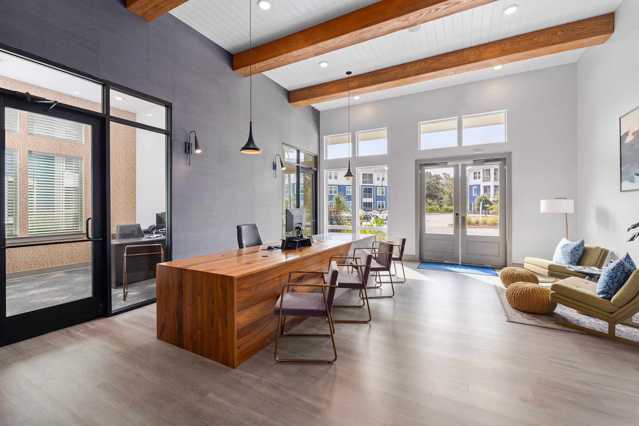 clubhouse at Overlook Point Apartments 