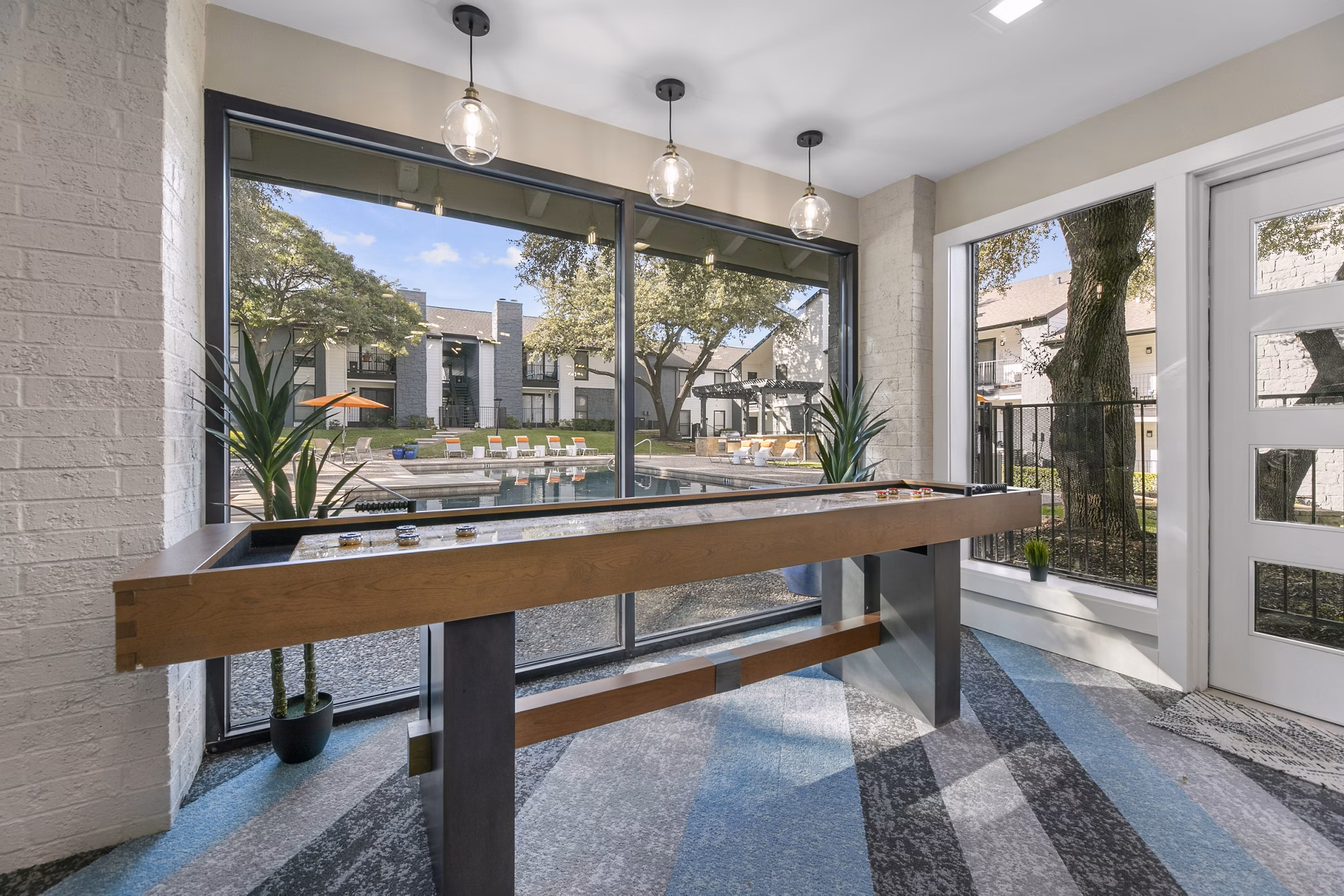 clubhouse at The Retreat at River Ranch Apartments 