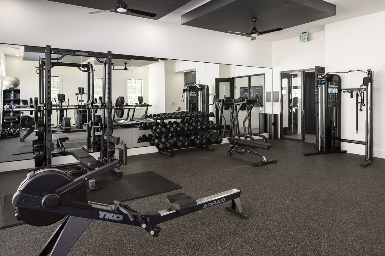 Gym at Ben Hill Flats (2 of 3)