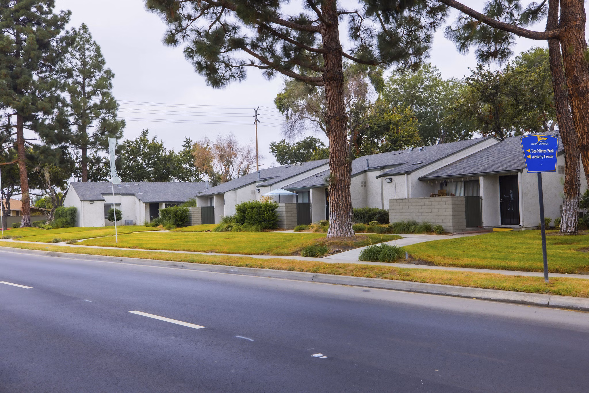 building at Placita Park Apartments