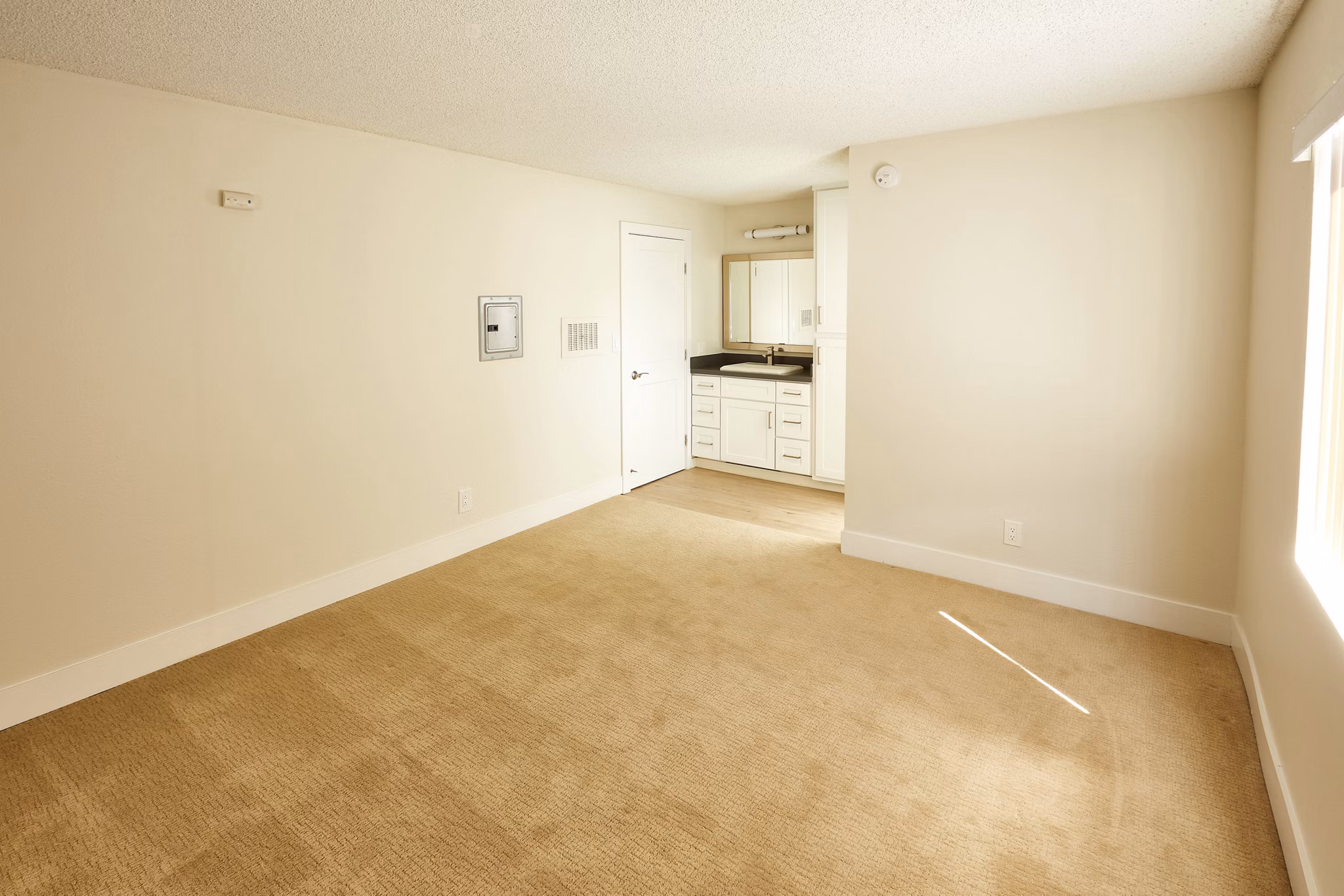 Bedroom at Windwood Apartments
