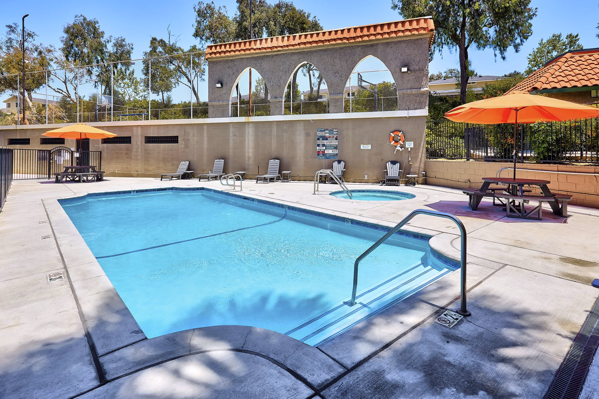 Pool at Windwood Apartments