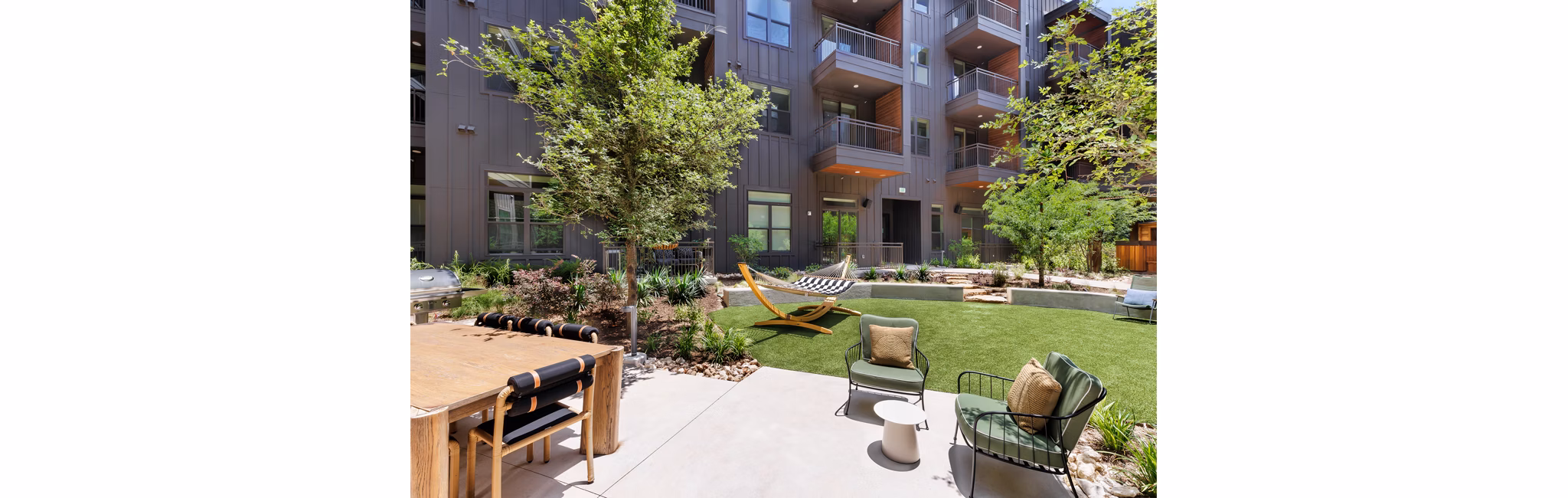 grill area at The Waylon Apartments