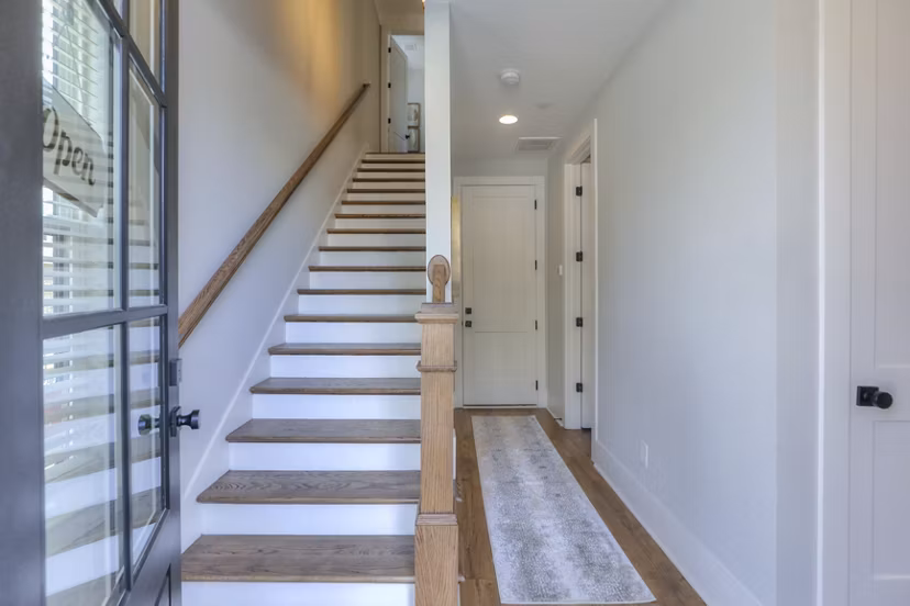 living room at 780 Townhomes Apartments