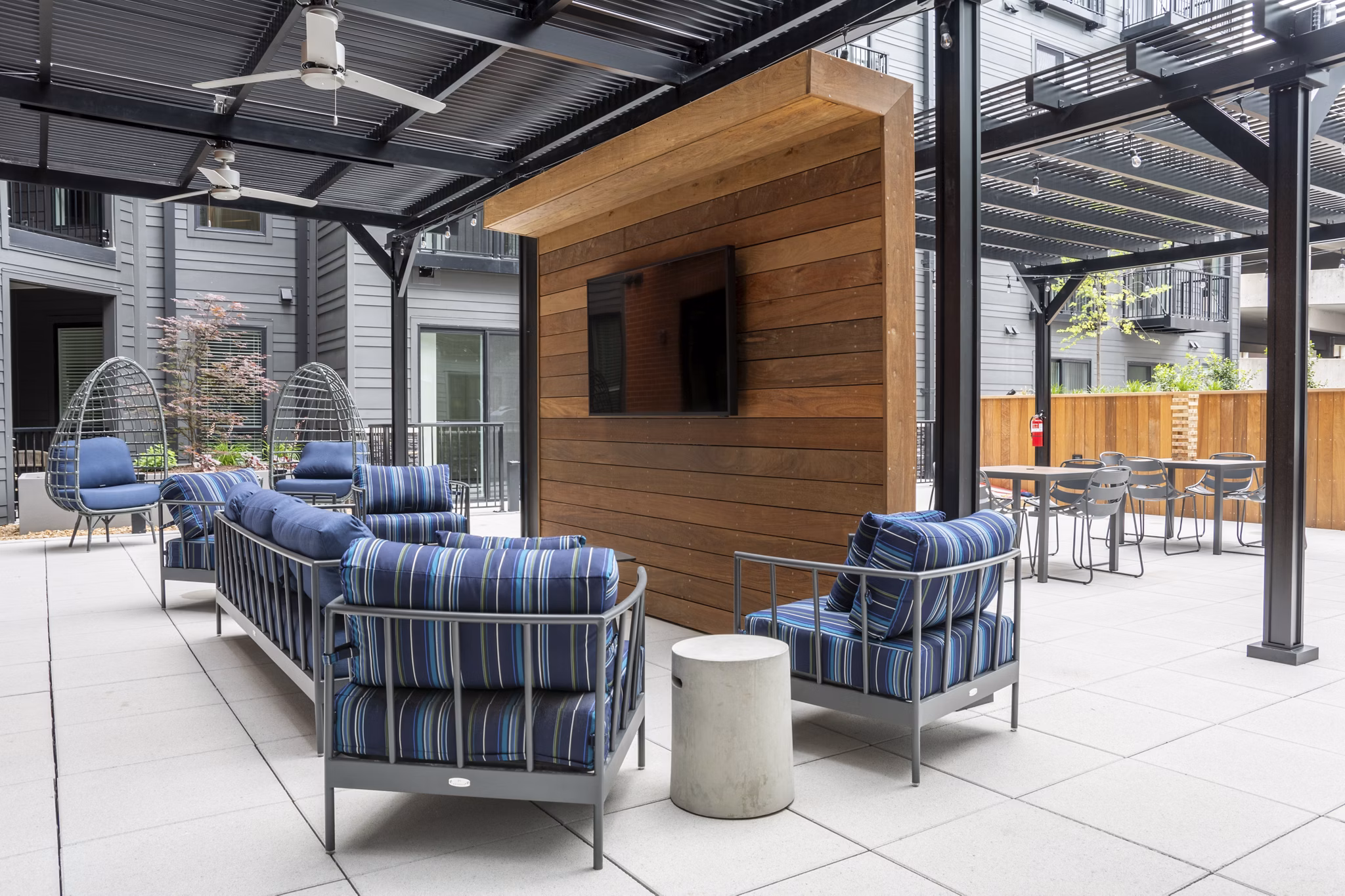 patio at 11th & Spruce Apartments