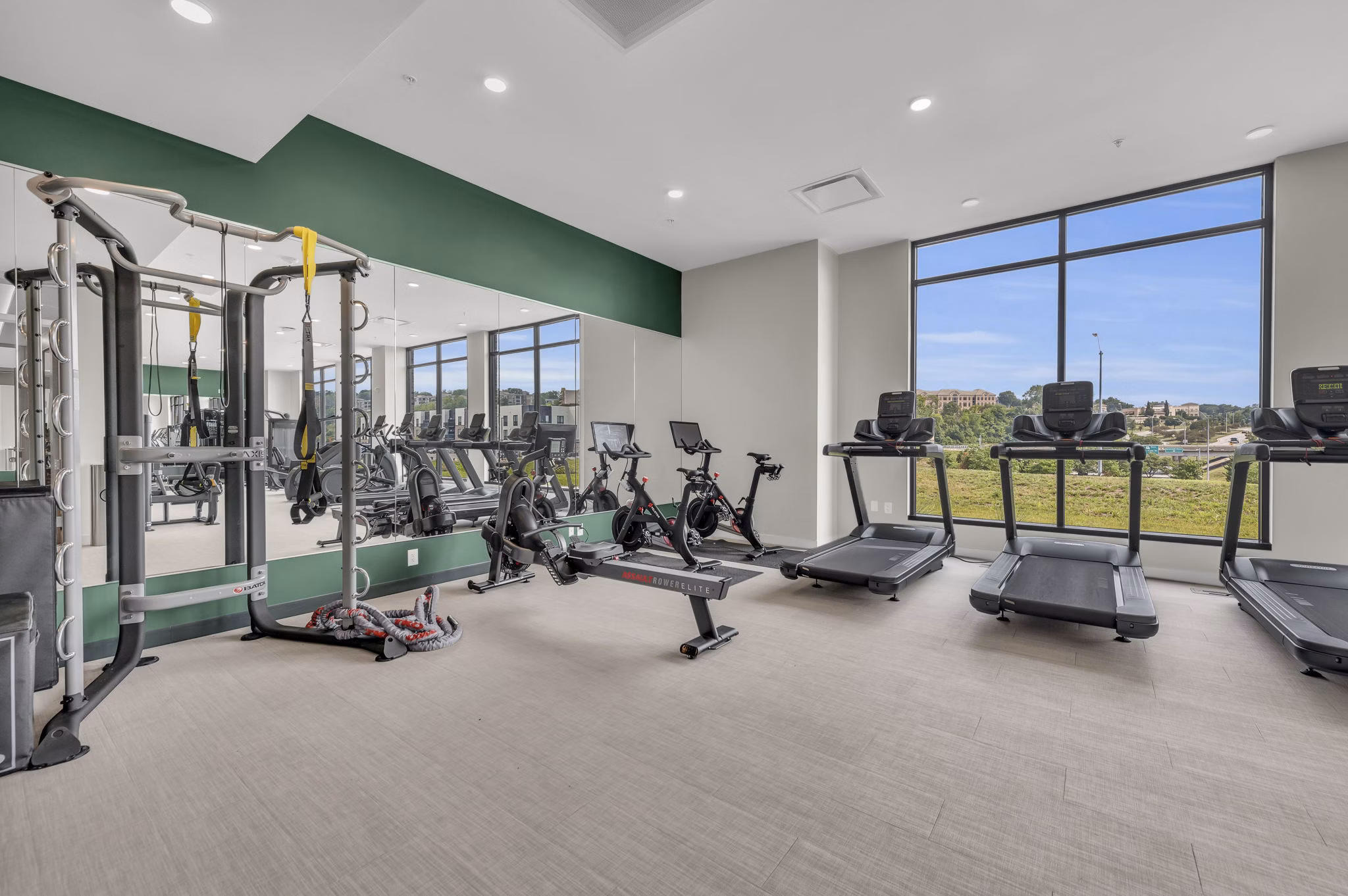 fitness center at Darby at Briarcliff Apartments