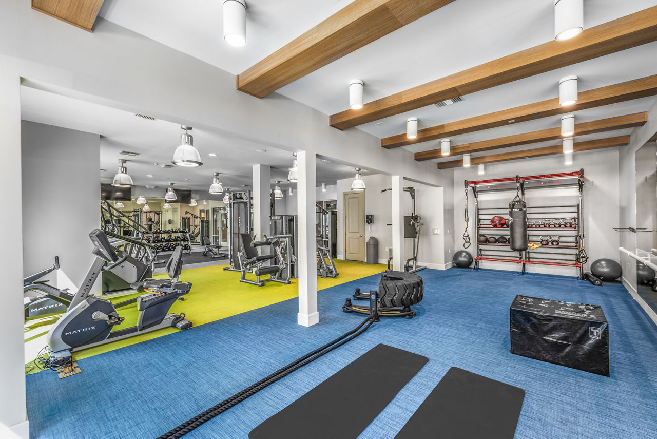 Gym at Magnolia Square Apartments