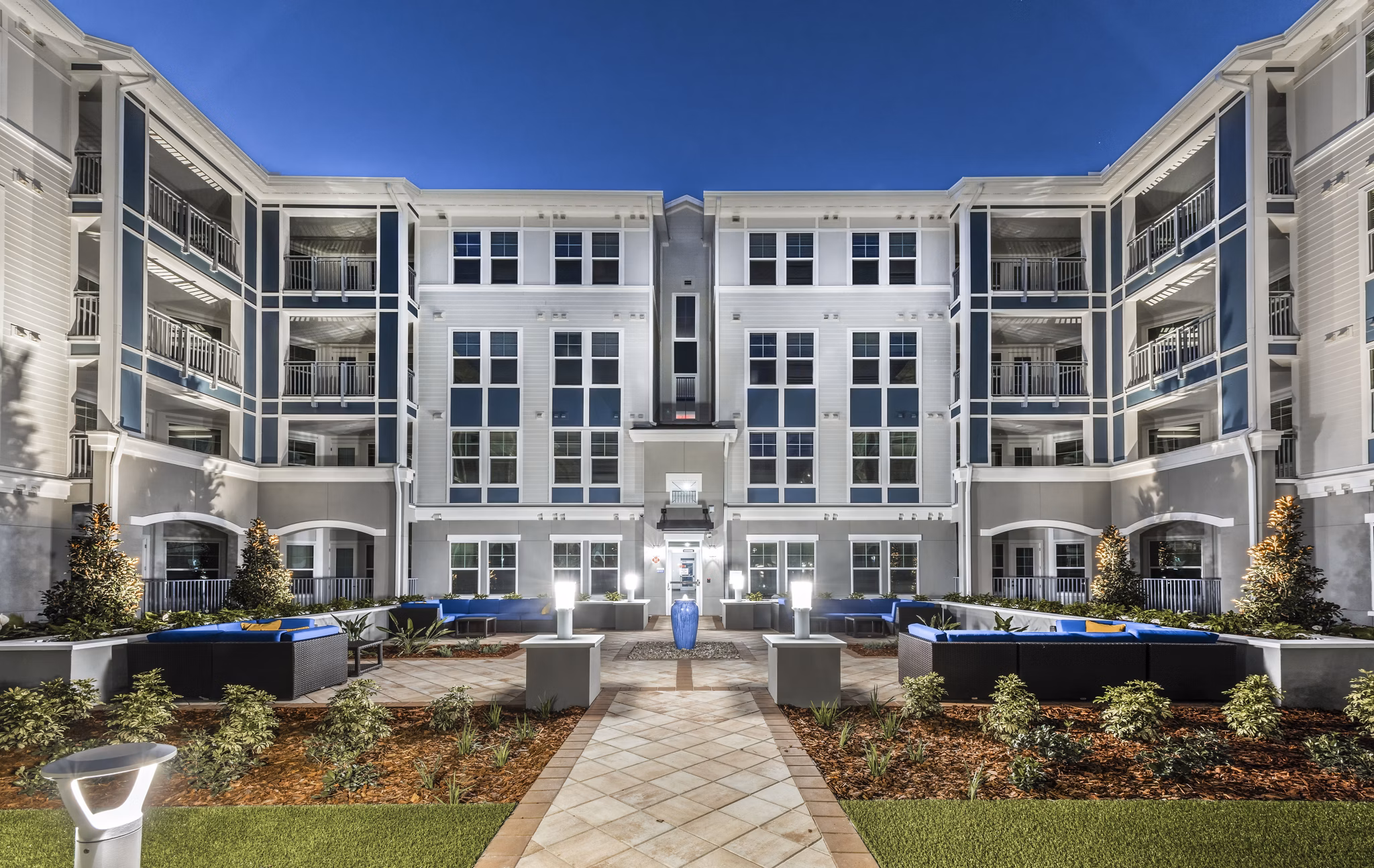 patio at Magnolia Square Apartments