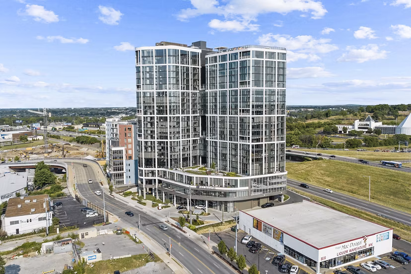 building at Albion in the Gulch Apartments