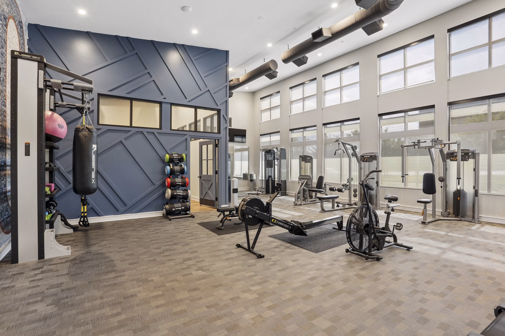 fitness center at Arlo Apartments