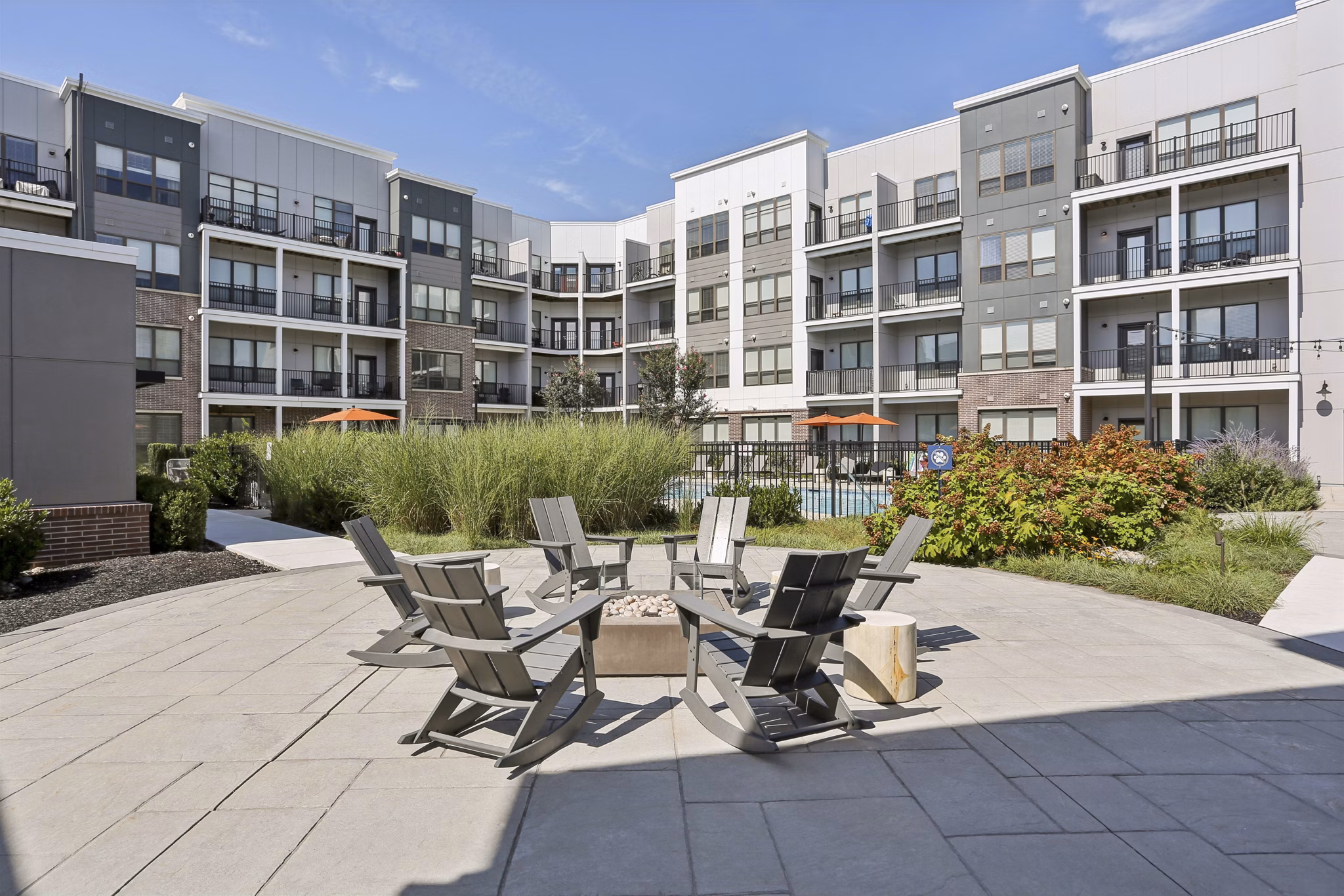 fire pit/patio at Arlo Apartments