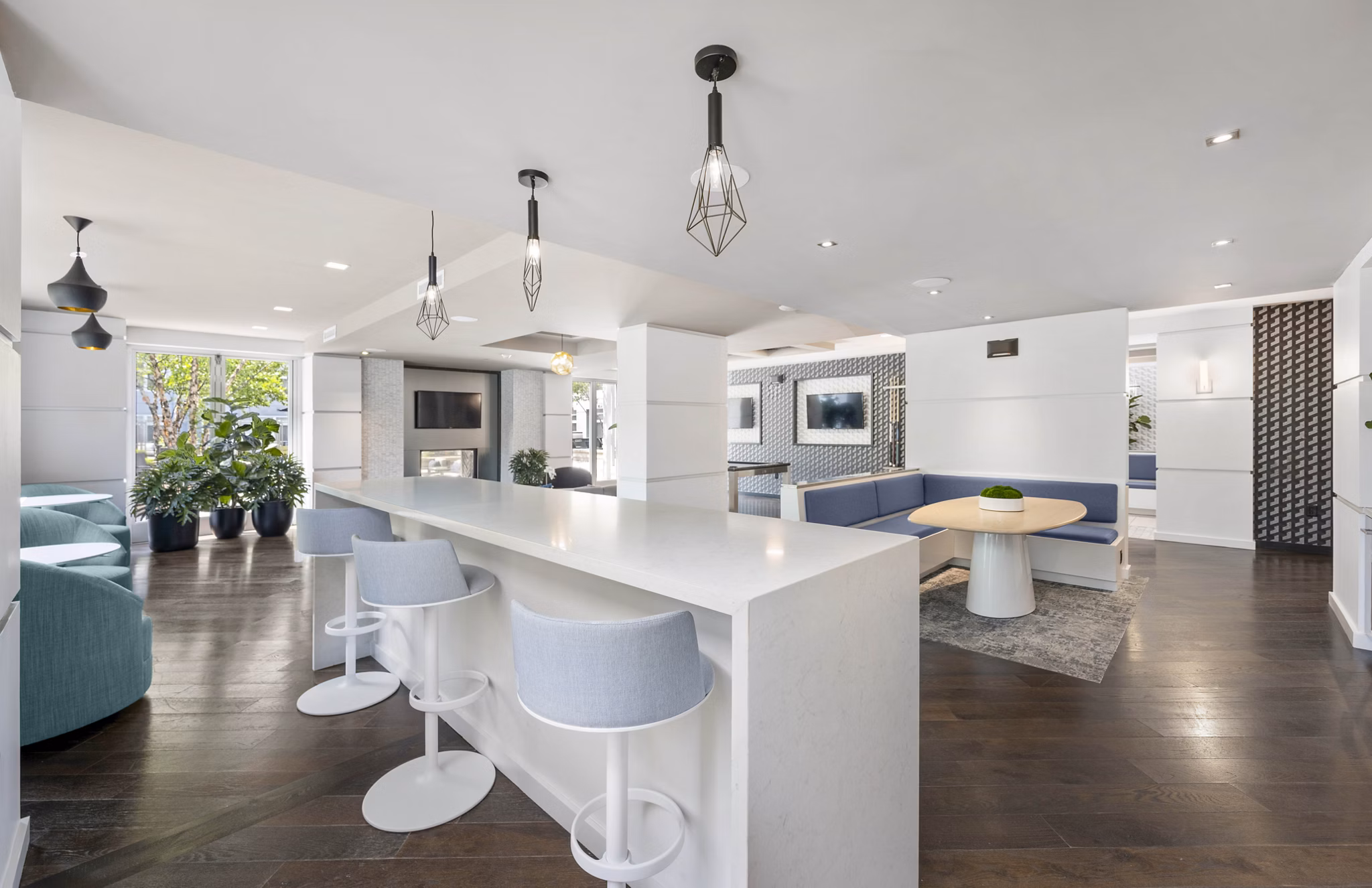 Clubhouse/Lobby at Deco Apartments
