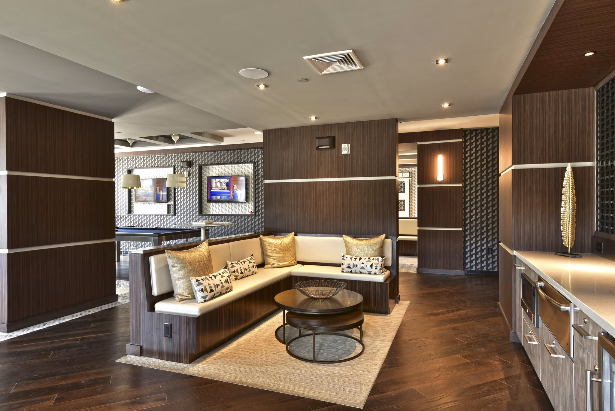 clubhouse at Deco Apartments