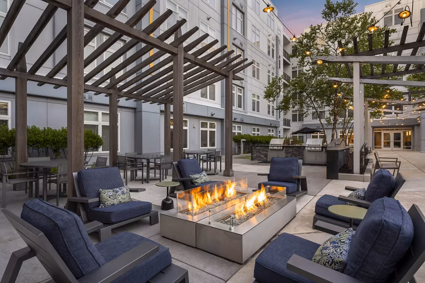 grill area at Deco Apartments