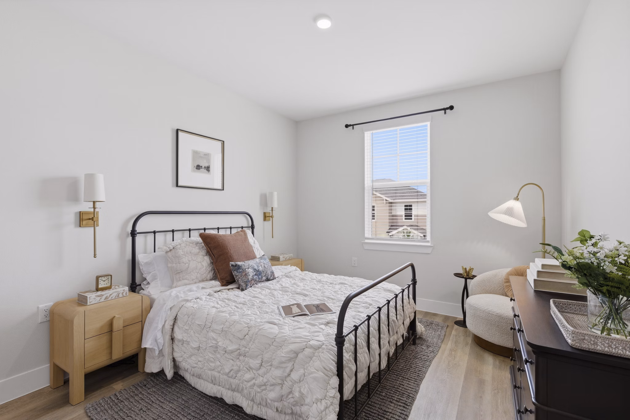 bedroom at Harmon Melissa Apartments