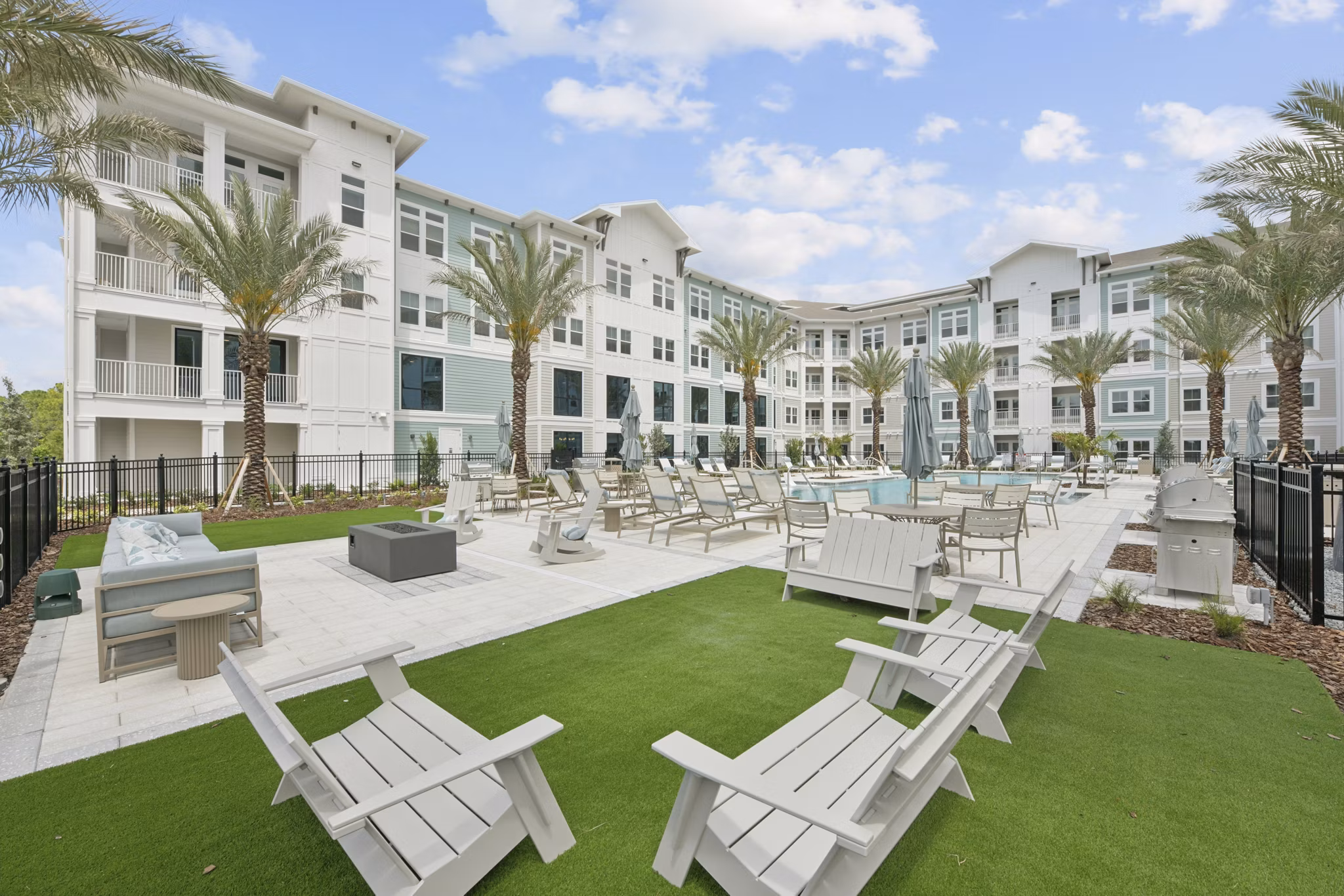 patio at Arcadia at Veranda Falls Apartments