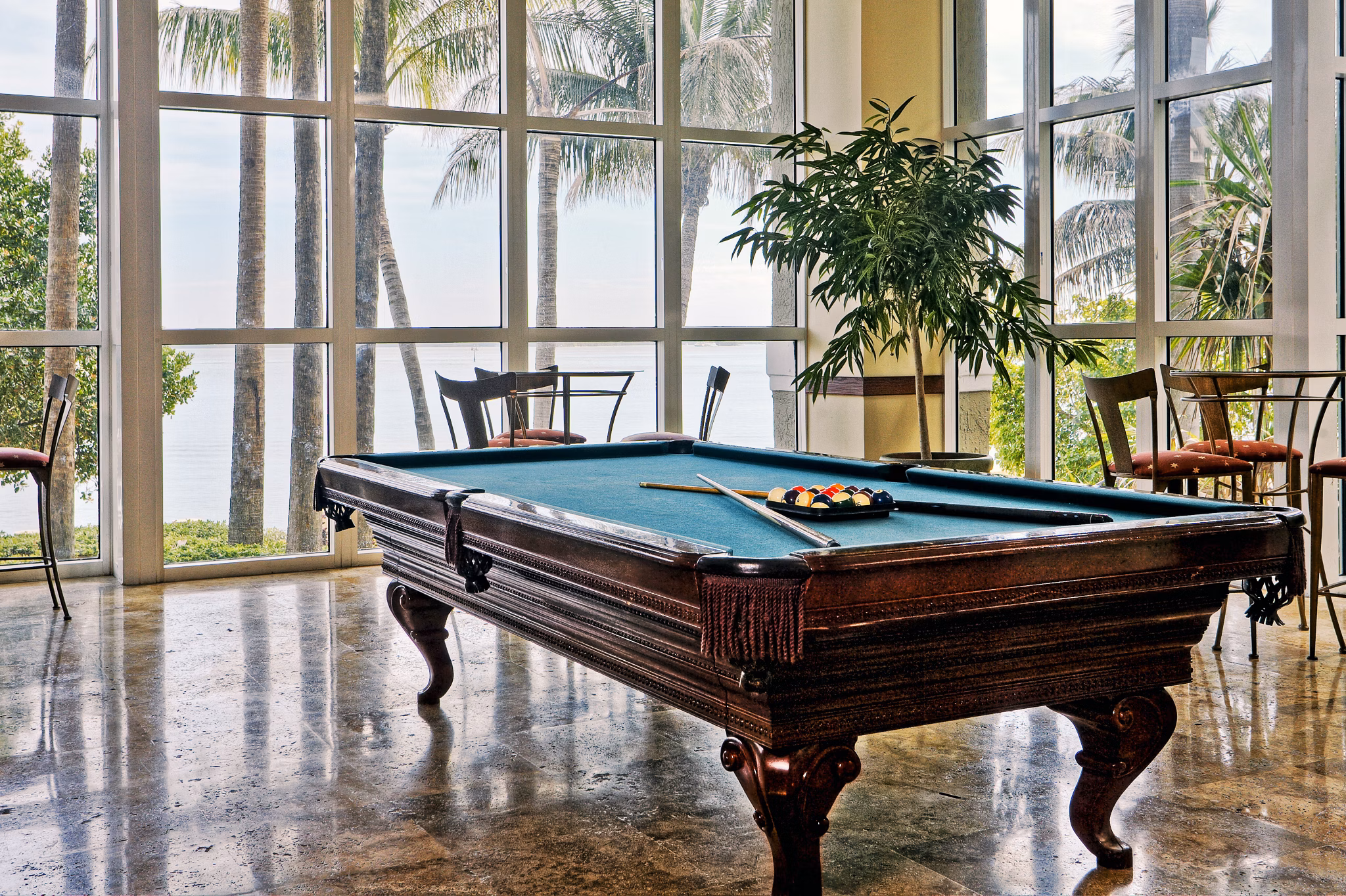 clubhouse at Yacht Club at Brickell Apartments