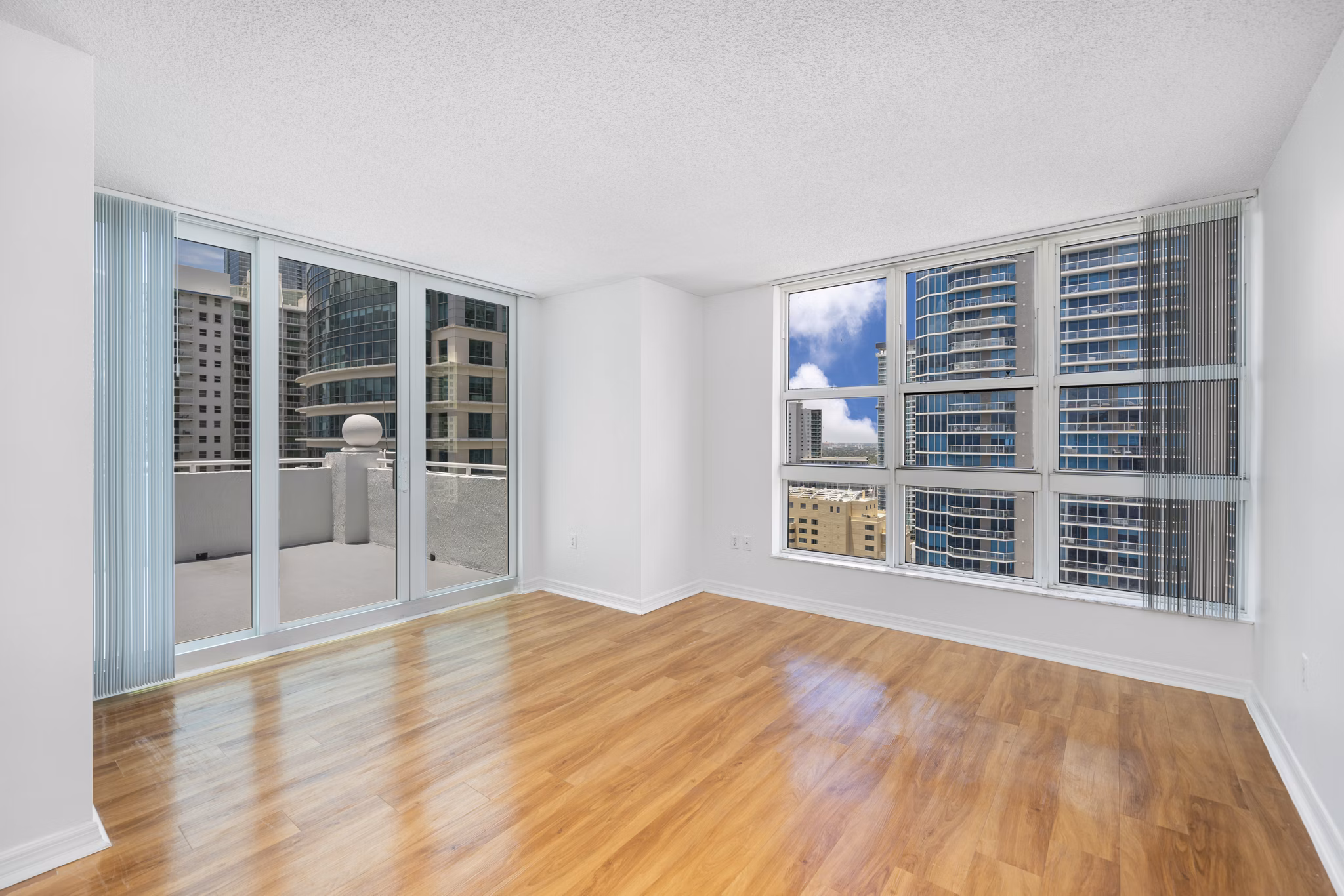 living room at Yacht Club at Brickell Apartments