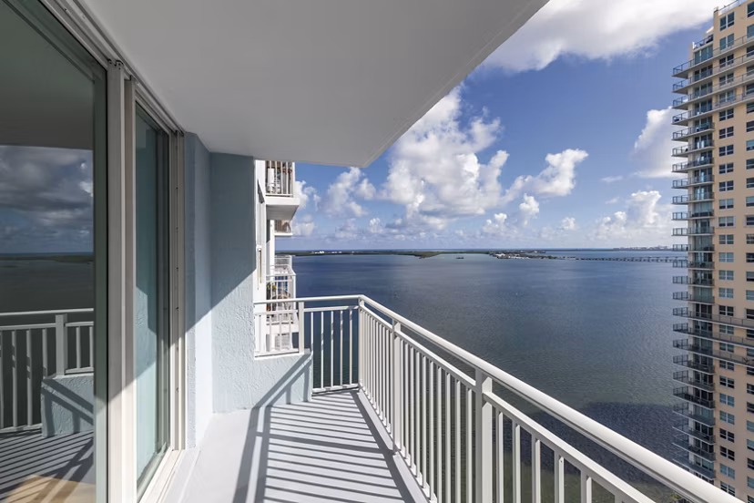 patio at Yacht Club at Brickell Apartments