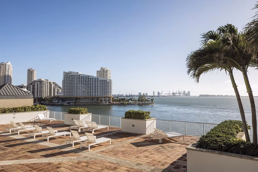 pool at Yacht Club at Brickell Apartments