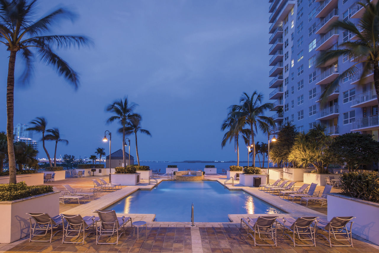 Yacht Club At Brickell Apartments Miami Fl 4 of 12