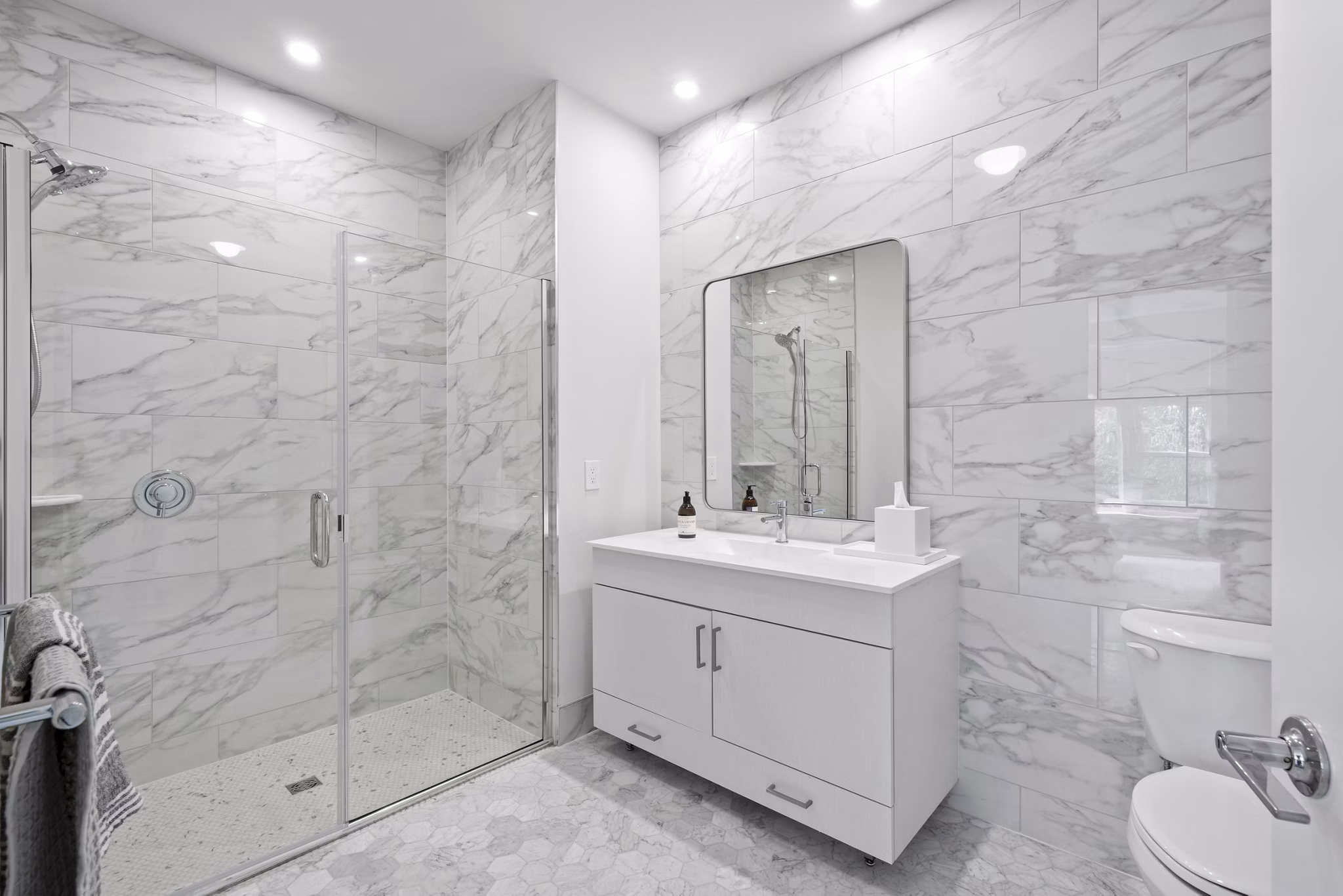 Bathroom at Berkeley House Apartments