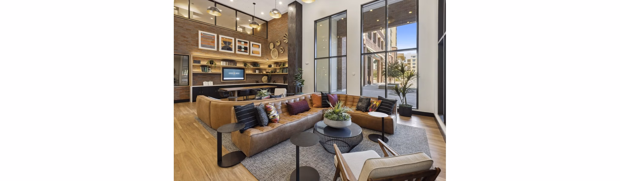 clubhouse at Lincoln Landing Apartments