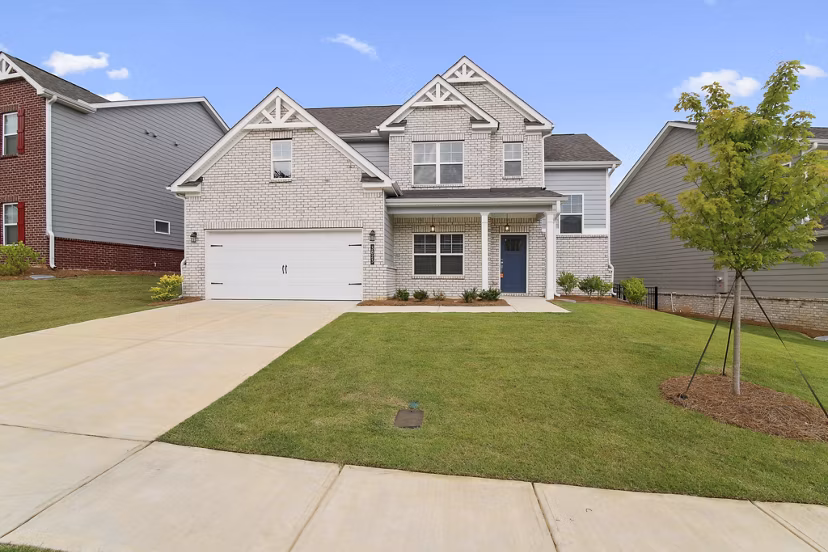 exterior at Enclave at Oak Ridge Apartments 