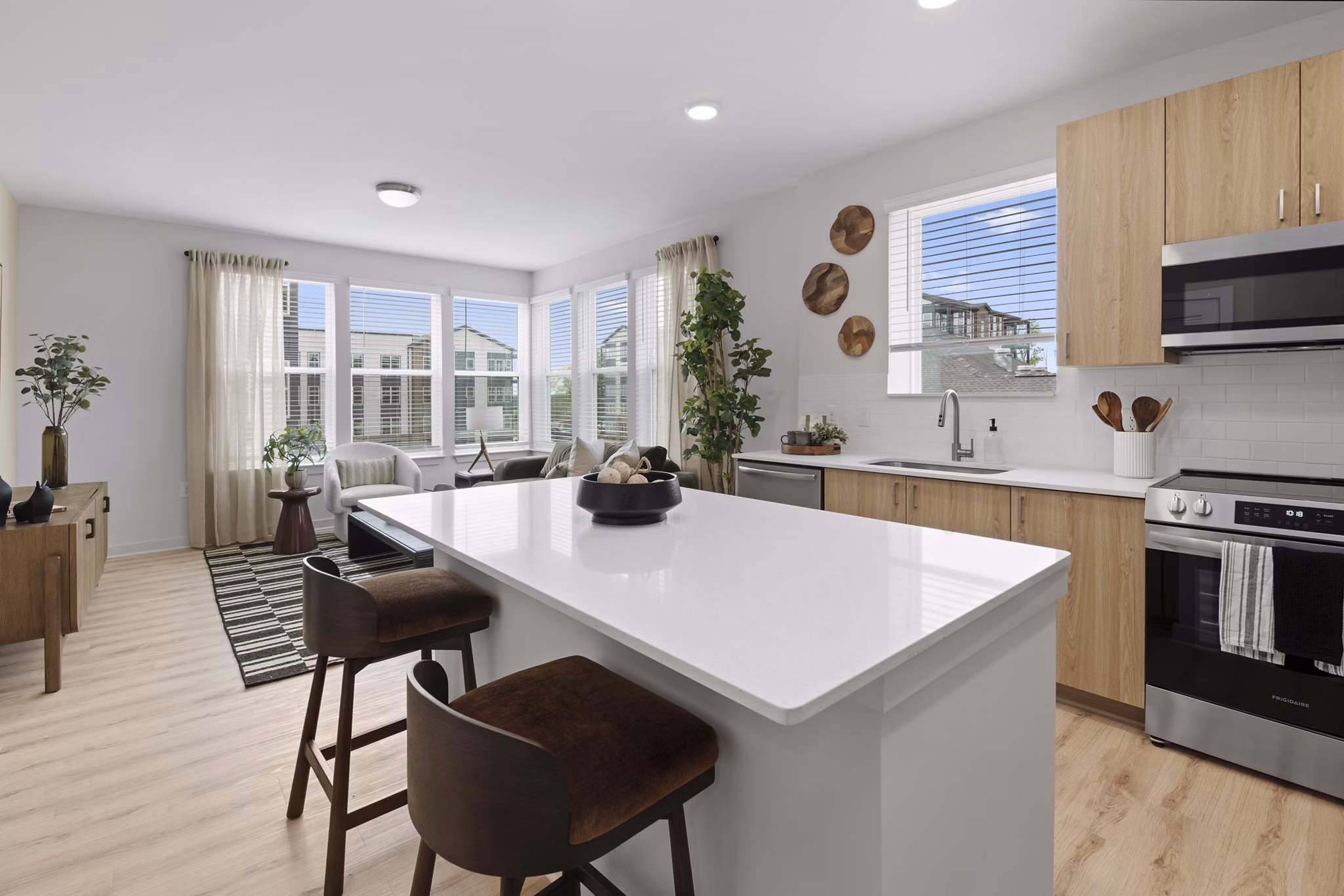 Kitchen at Alexan Overlook Apartments