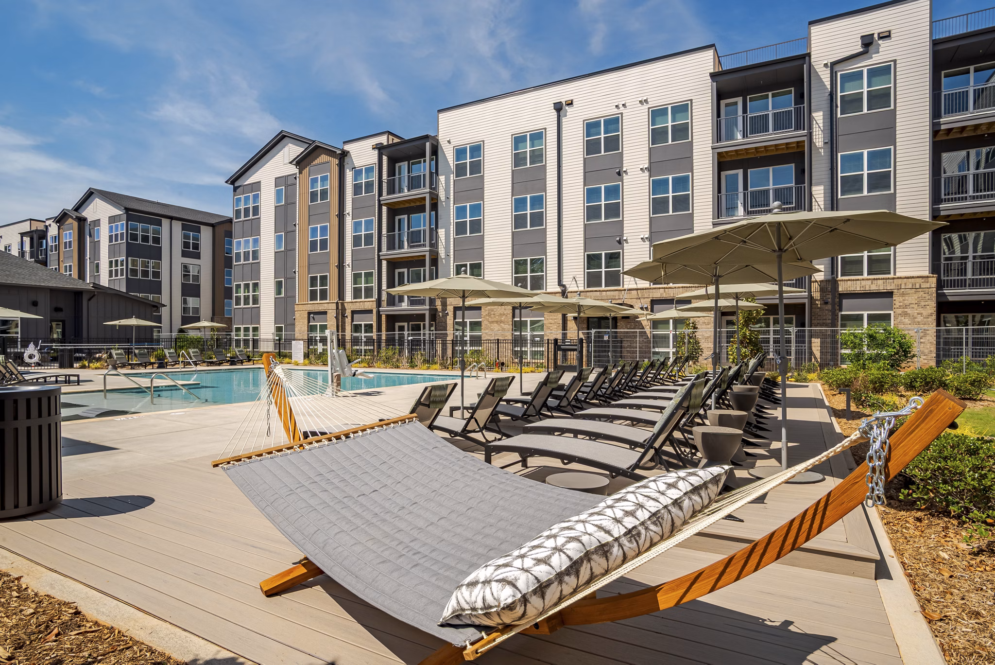 pool at Alexan Overlook Apartments
