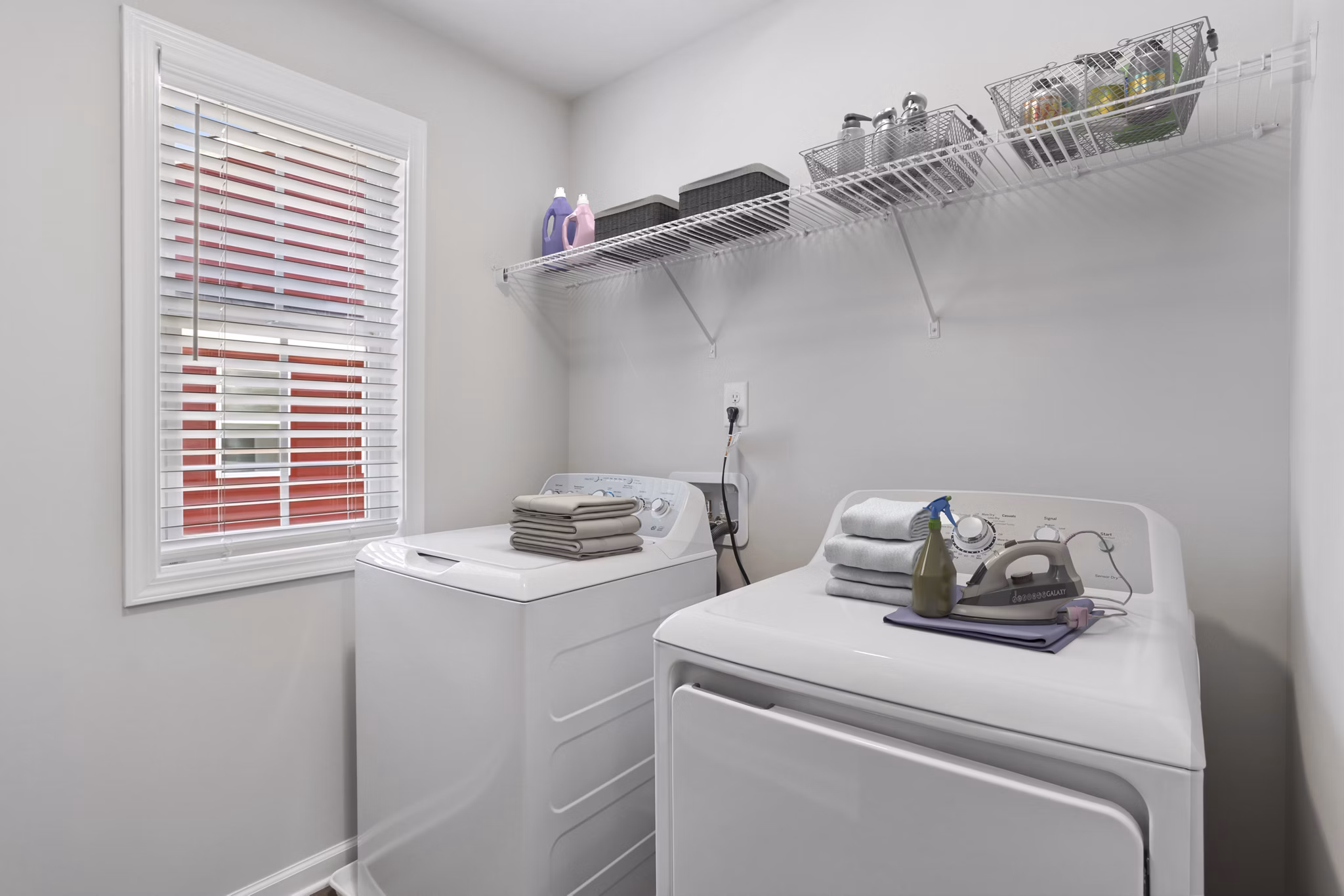 laundry facility at Skymor Sugar Hill Apartments