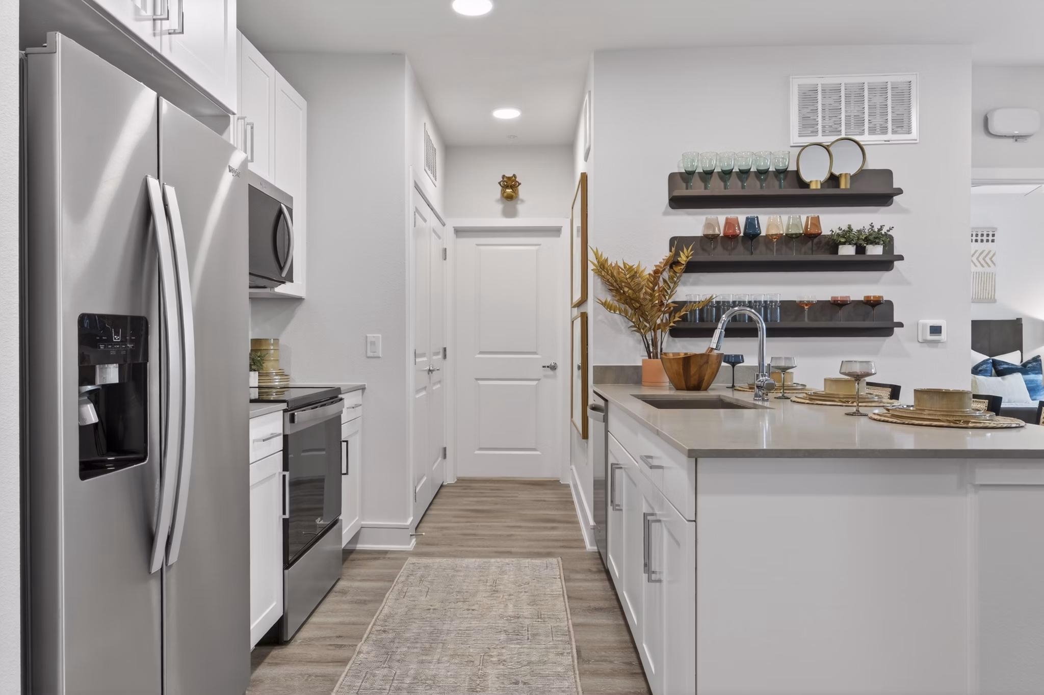 dining room at Postmaster Flats Apartments