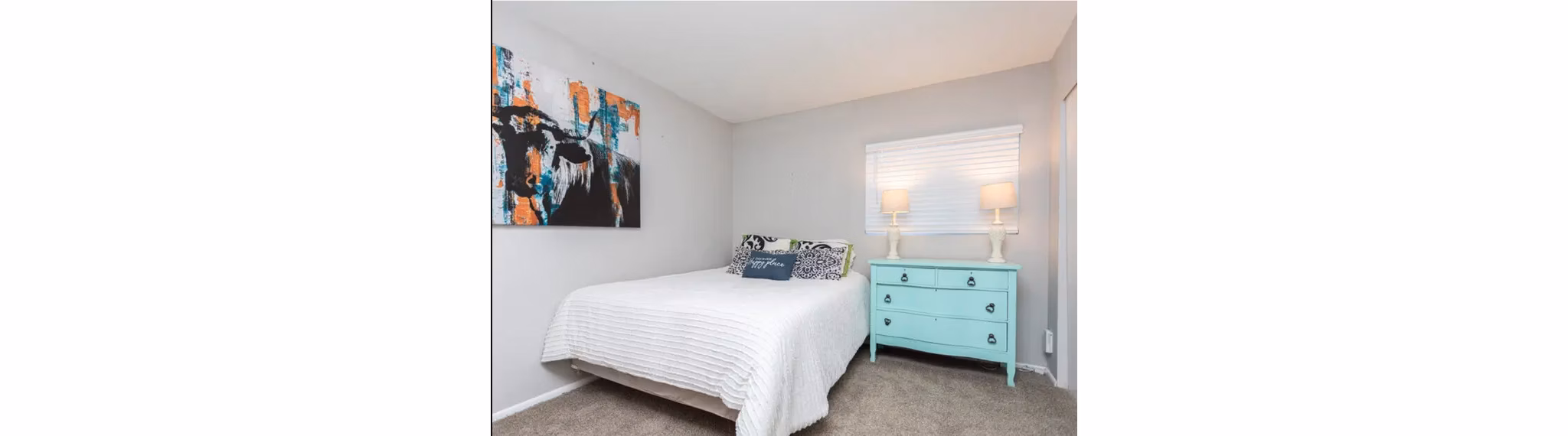 bedroom at Ashford Apartments 