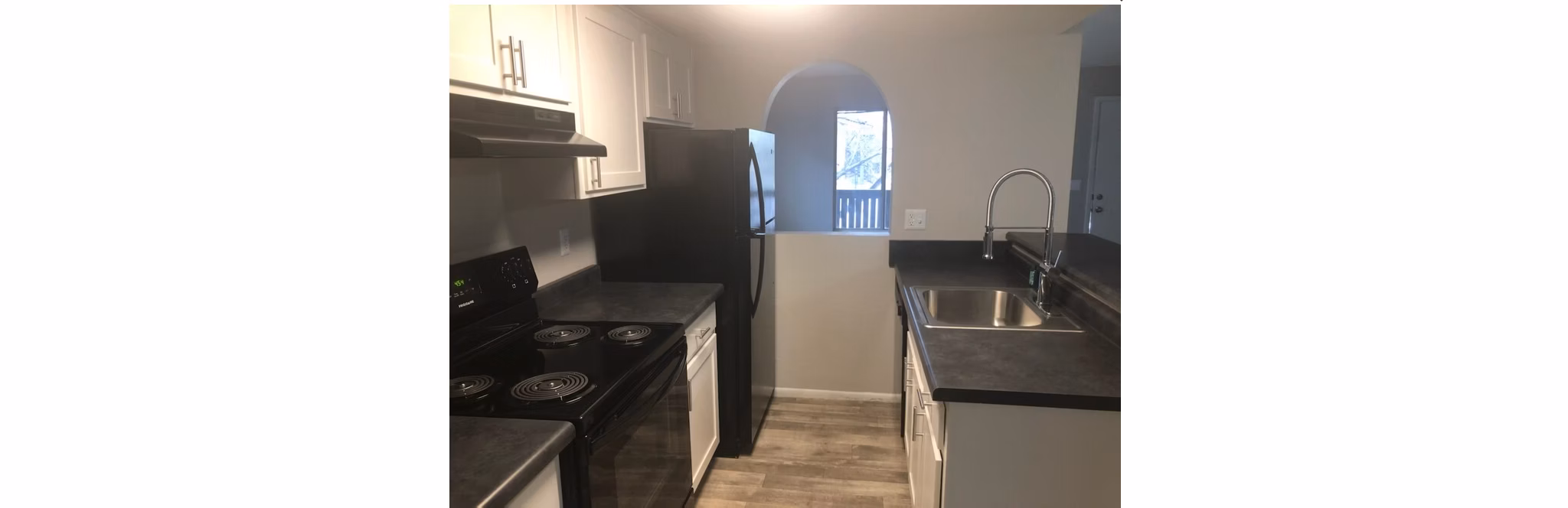 kitchen at Ashford Apartments 