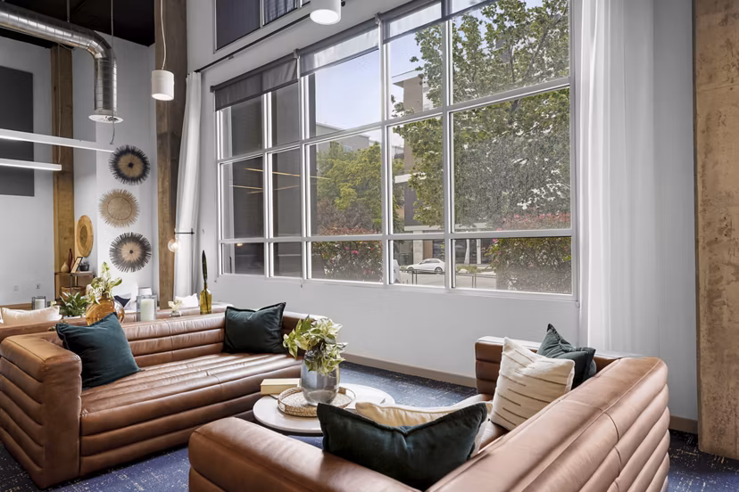 clubhouse at Elevate on 5th Apartments