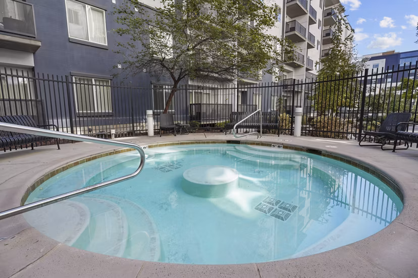 pool at Elevate on 5th Apartments