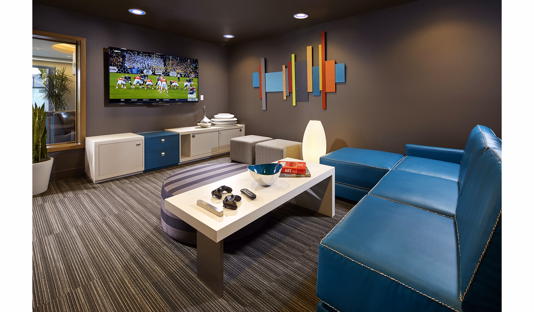 Clubhouse/Lobby at Ascent Apartments