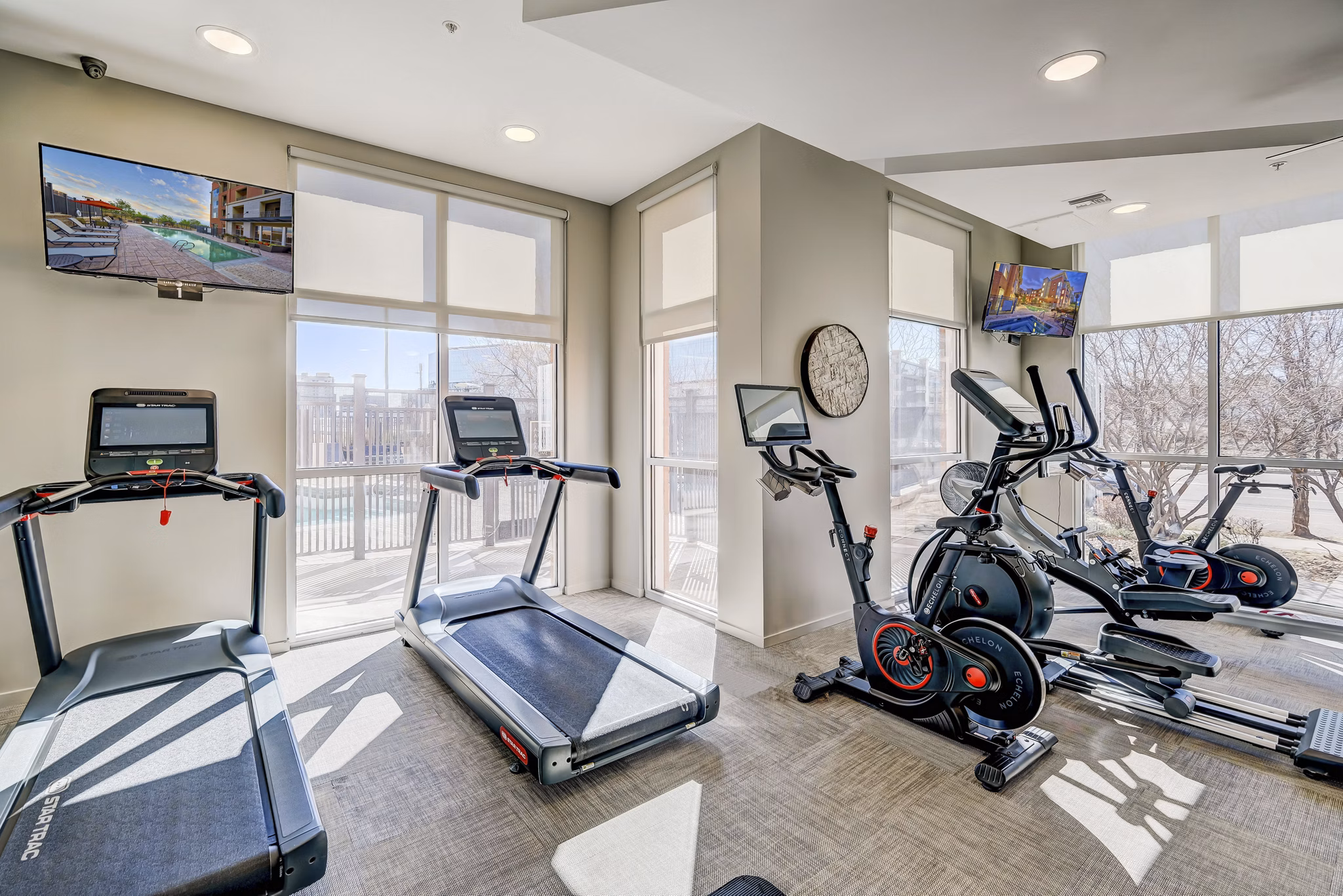 fitness center at Cielo Apartments 