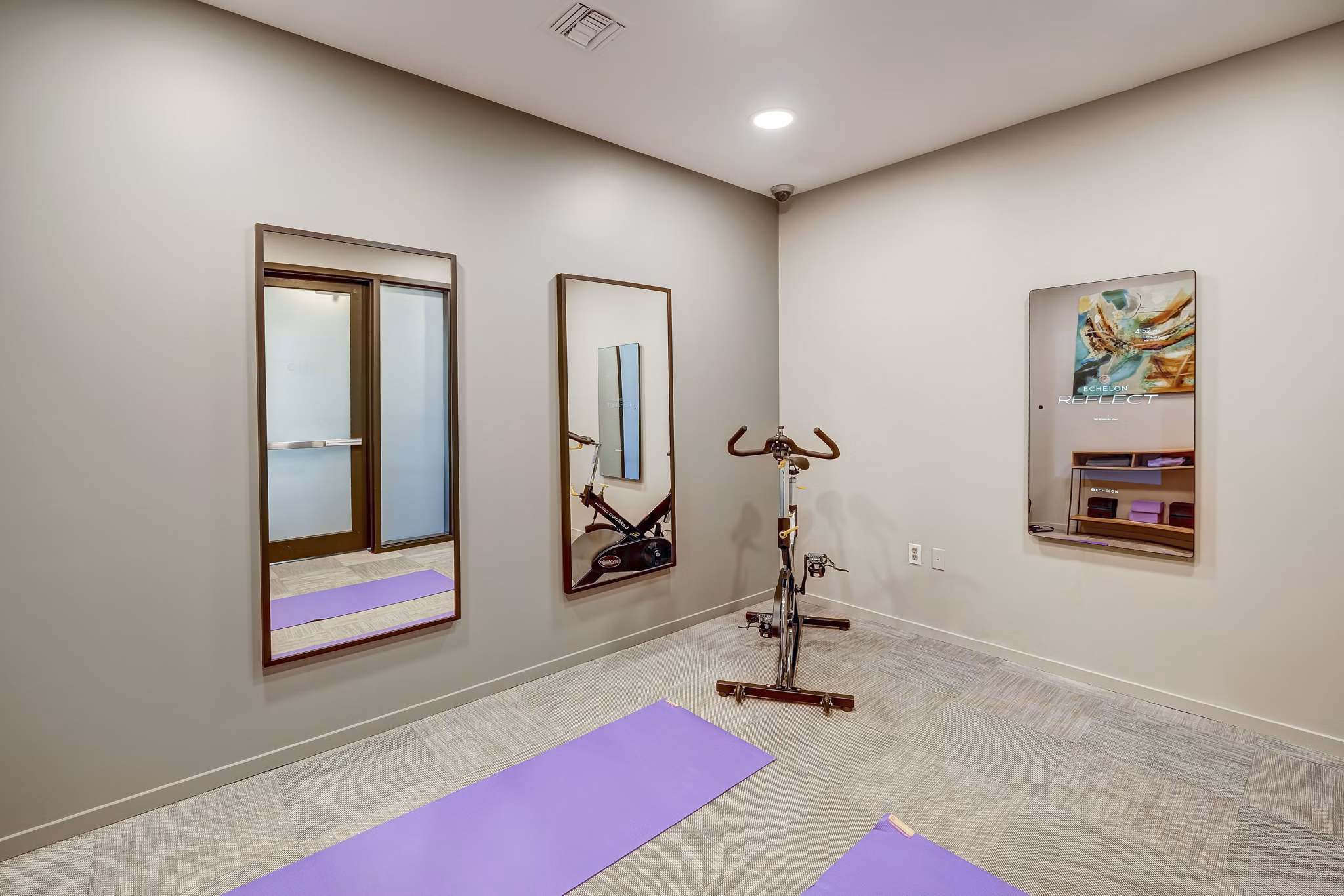 fitness center at Cielo Apartments 