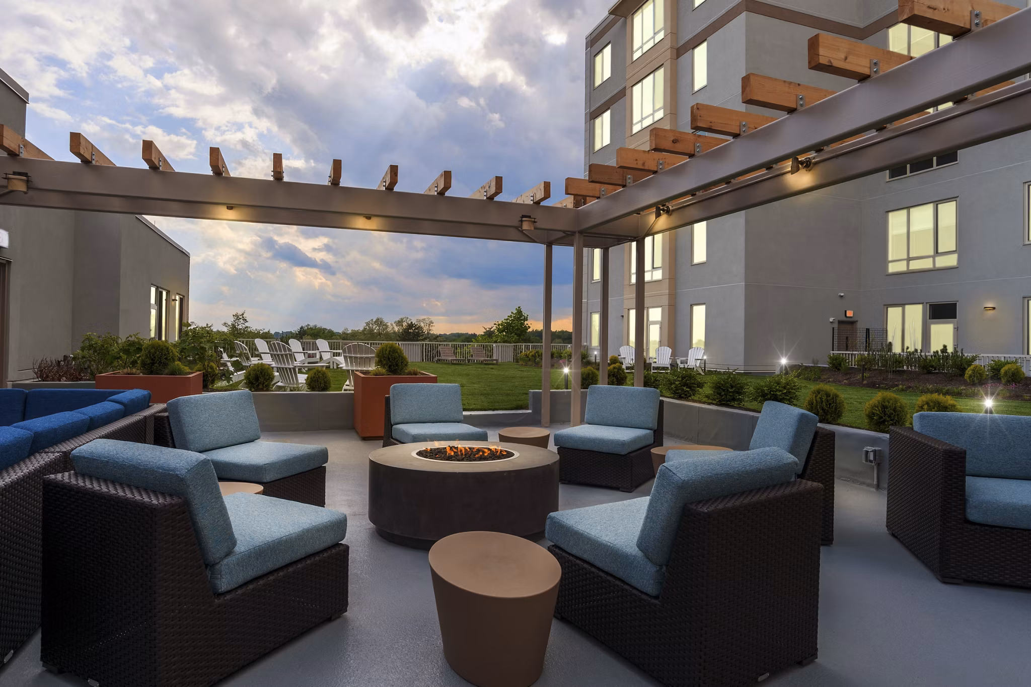 Patio at One Ardmore Apartments