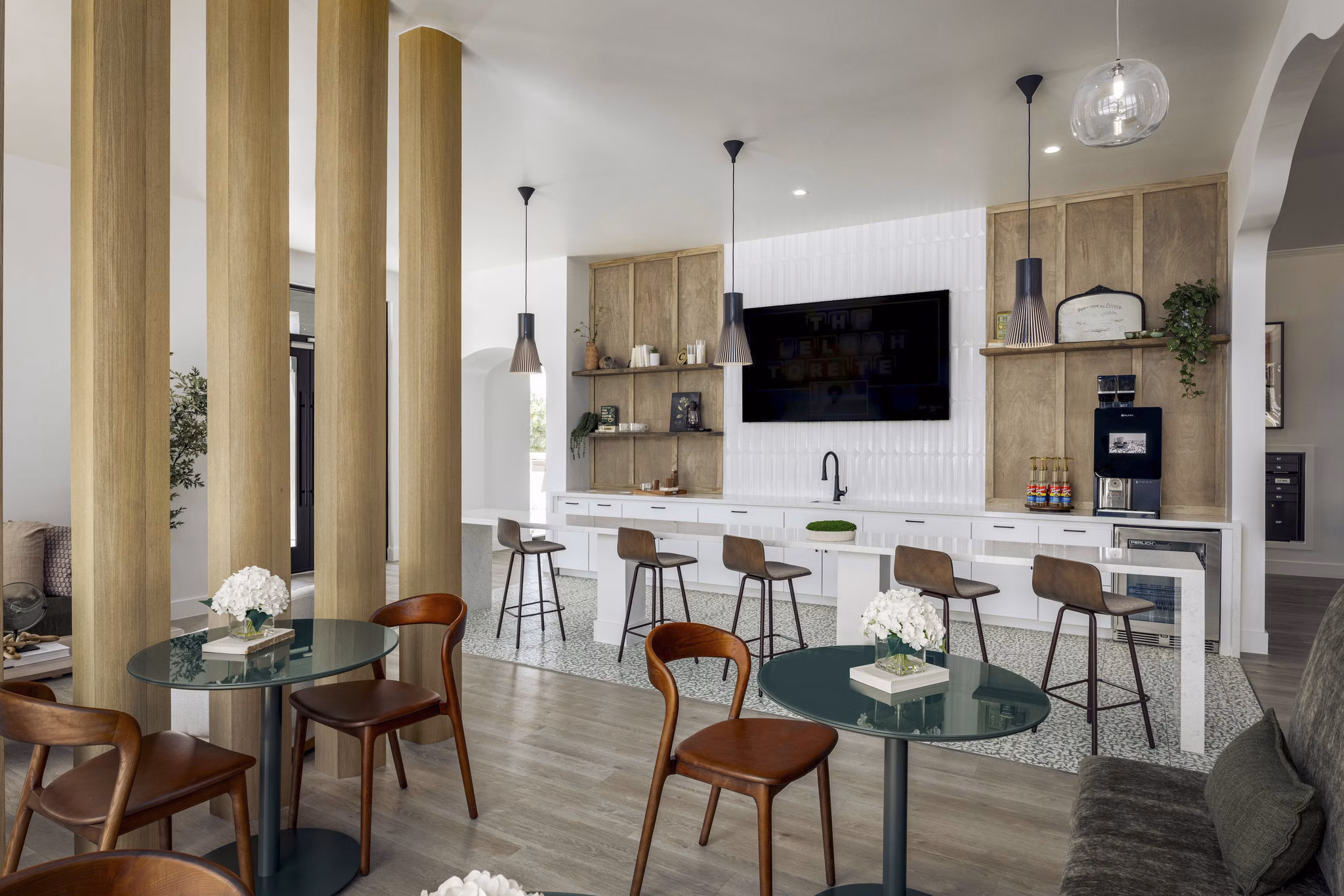 Clubhouse/Lobby at Casona Apartments