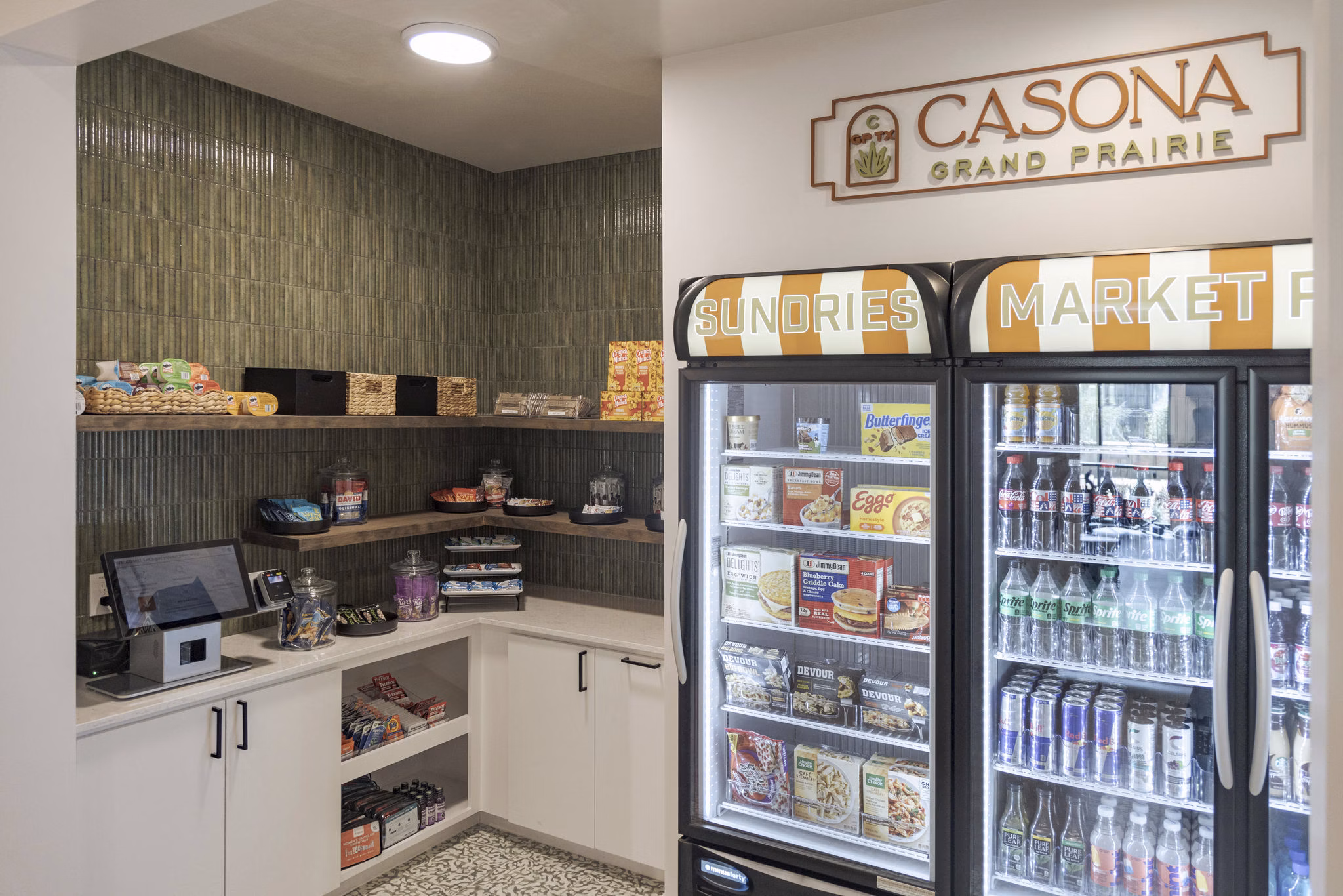Clubhouse/Lobby at Casona Apartments