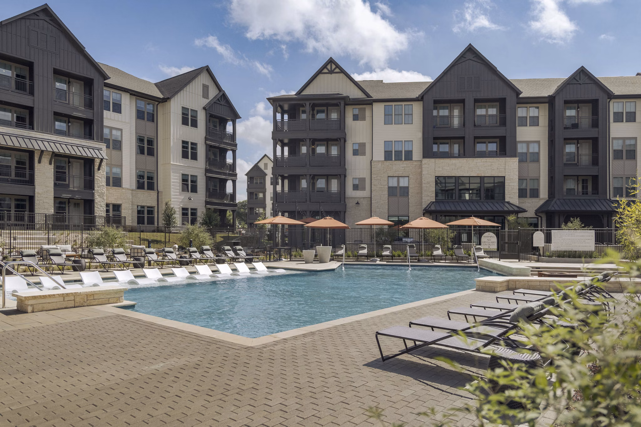 Pool at Casona Apartments