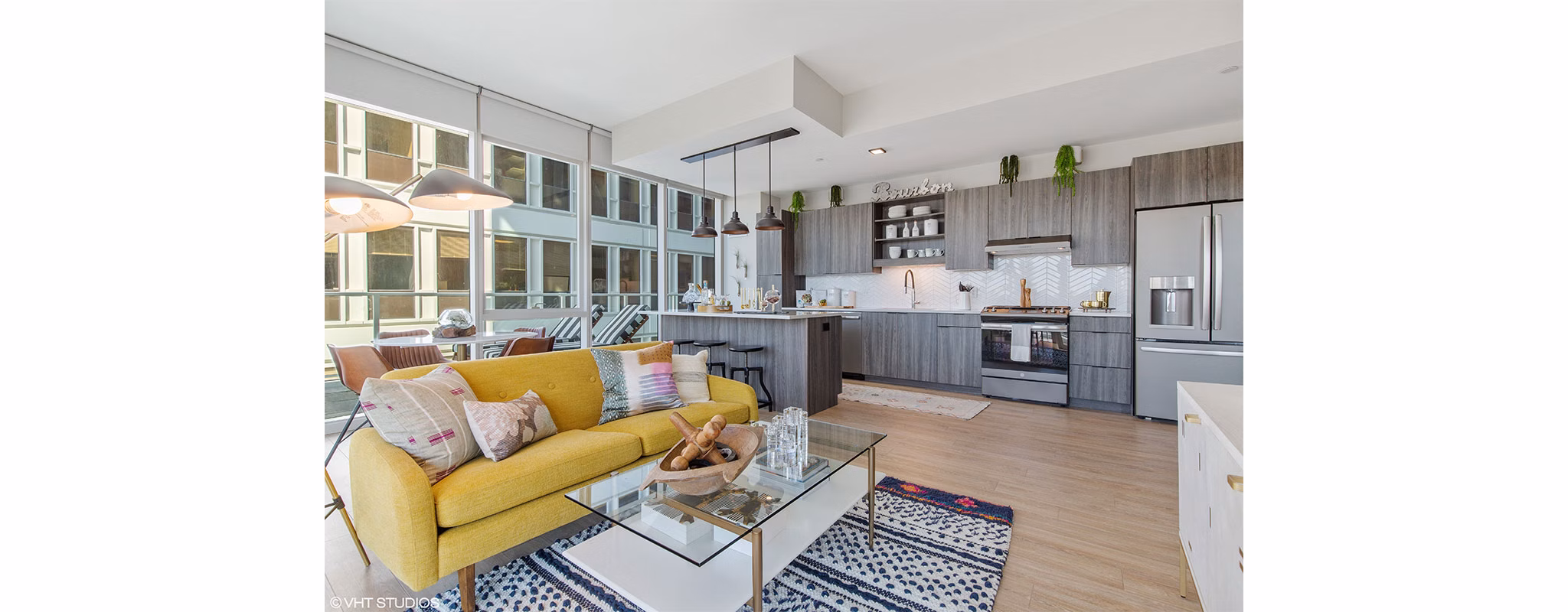 Living Room at Albion Oak Park Apartments