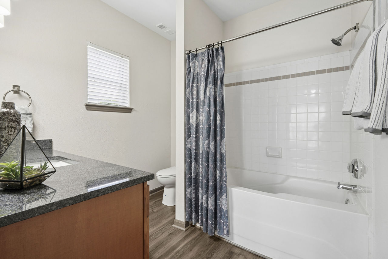 Presley Oaks Apartments 27 of 27