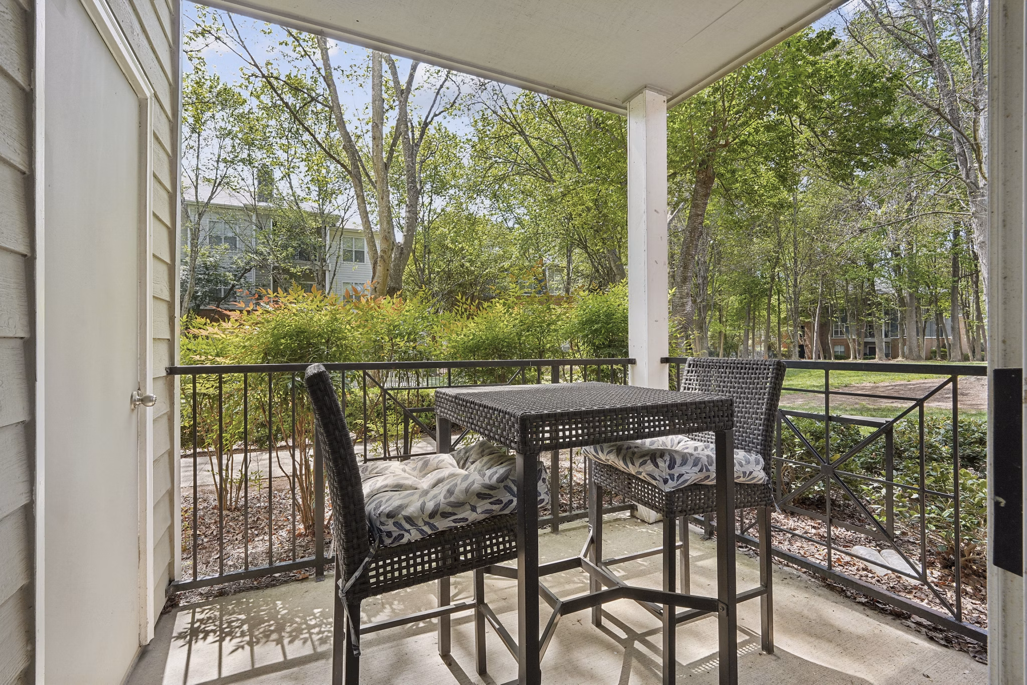 patio at Presley Oaks Apartments