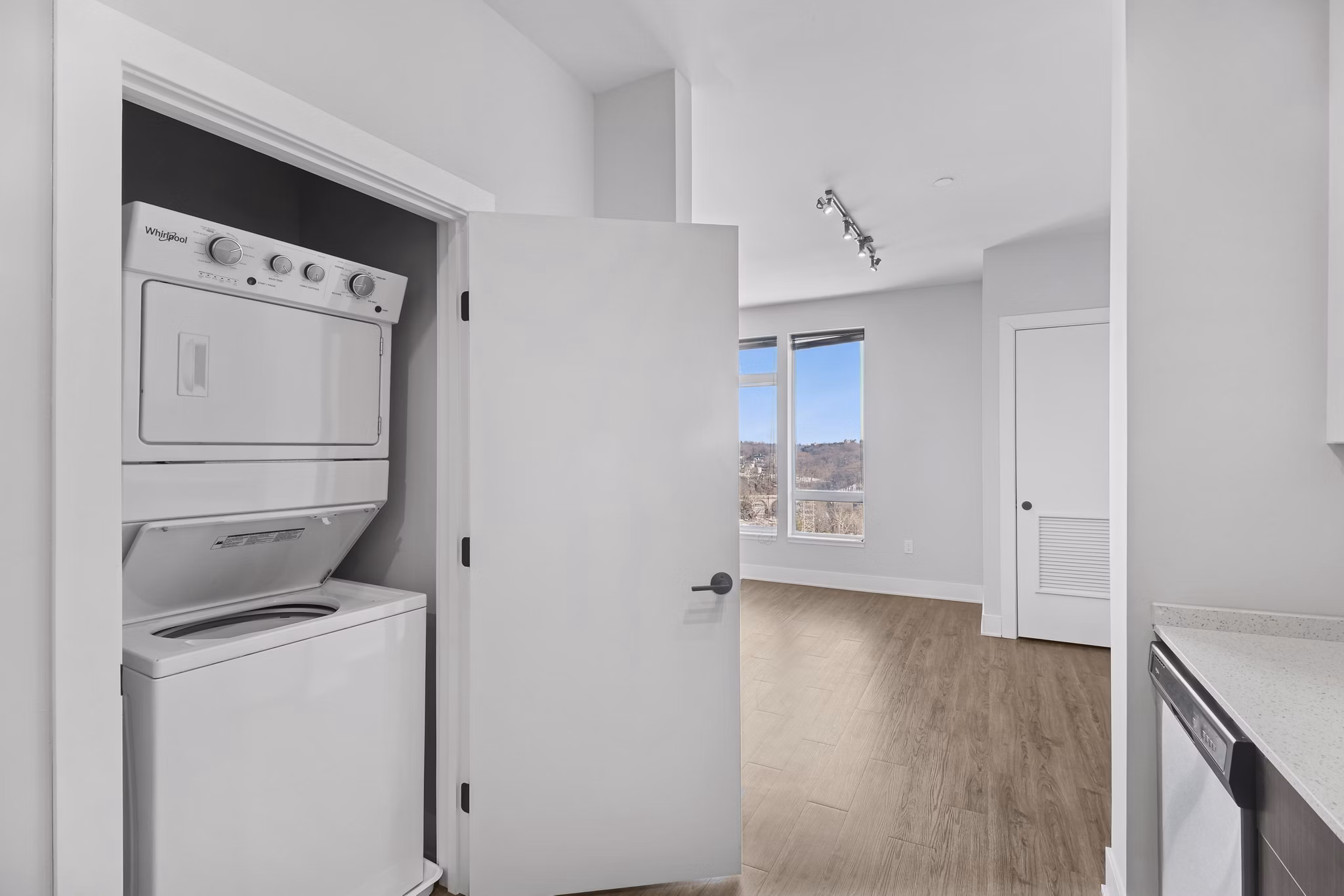 laundry facility at Wyncrest Apartments 