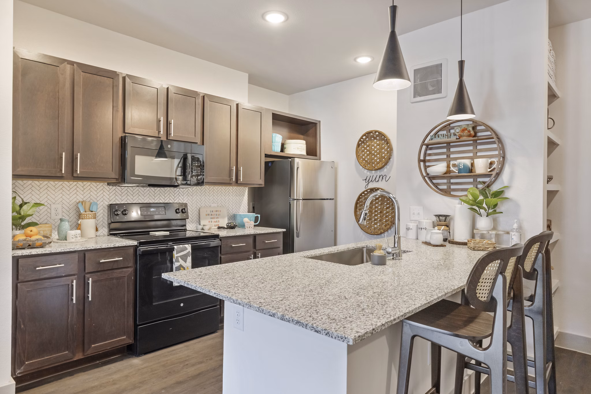 kitchen at Brio at Lookout Apartments